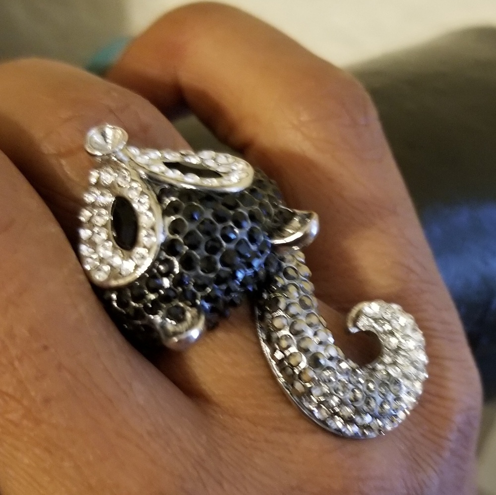 Fox Stretch Ring - image 3